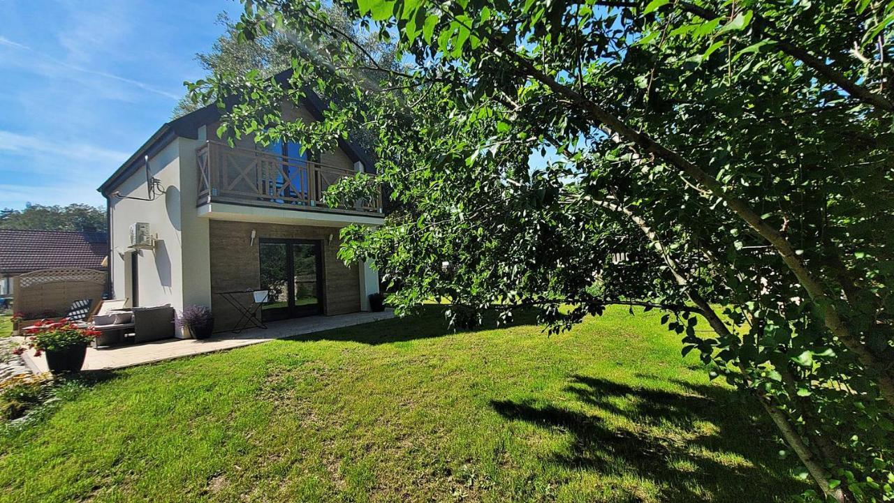 Nadmorska Osada Villa Oslonino Luaran gambar